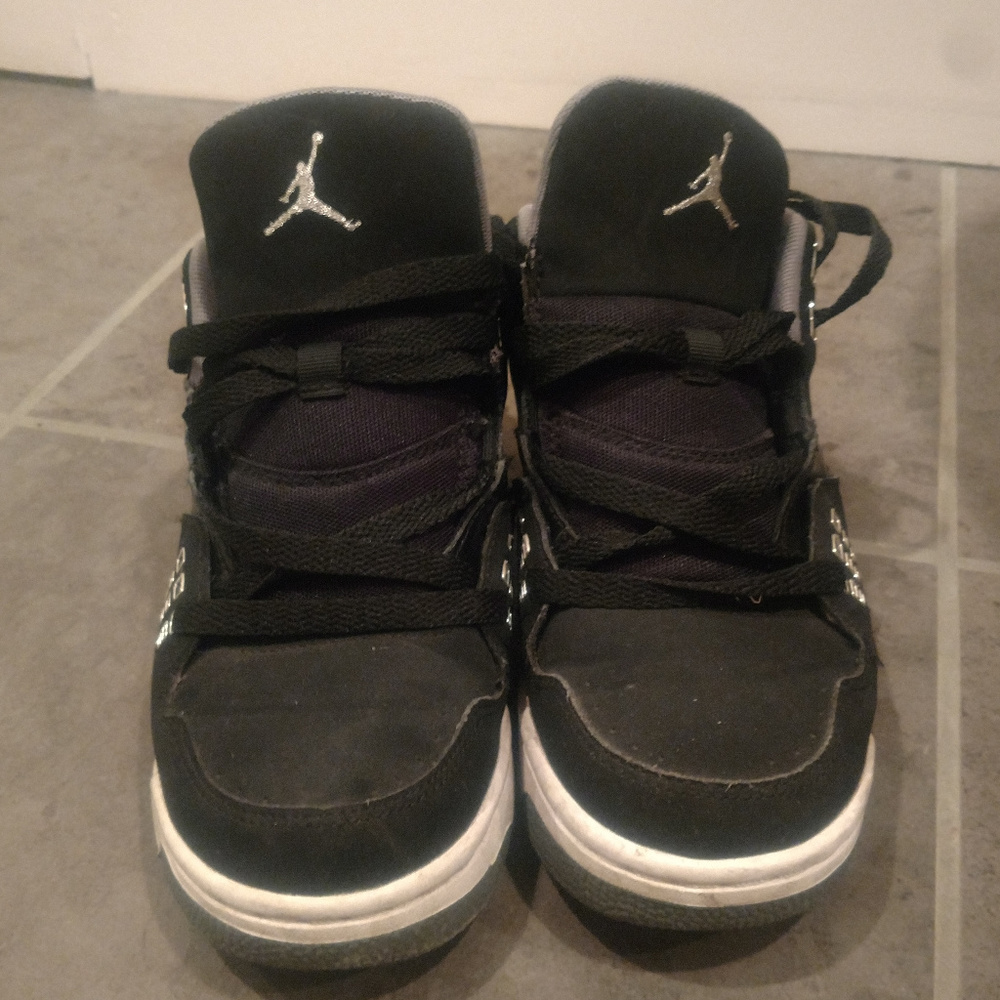 JORDANS - Picture 3 of 4